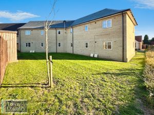 KEATS CRESCENT- click for photo gallery